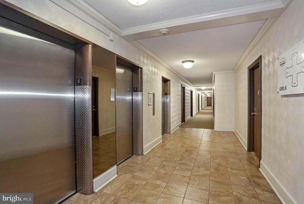 1111 Arlington Boulevard - Photo 5