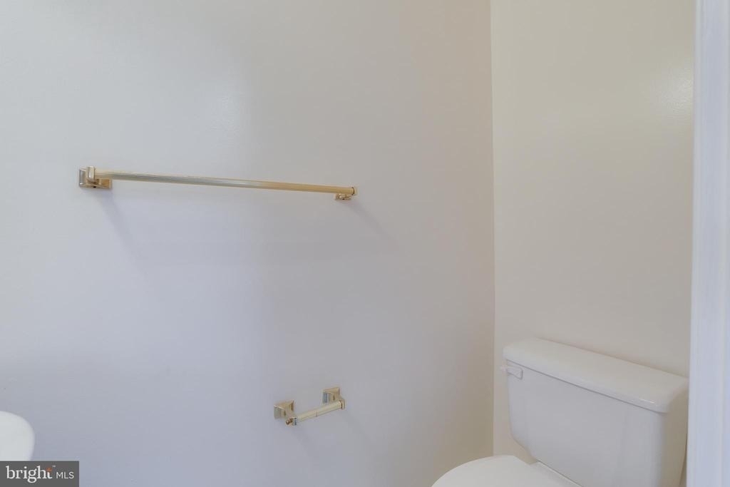 3050 S Glebe Road - Photo 58