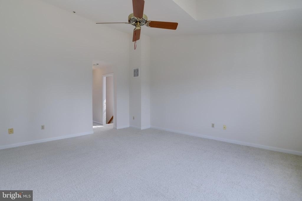 3050 S Glebe Road - Photo 26
