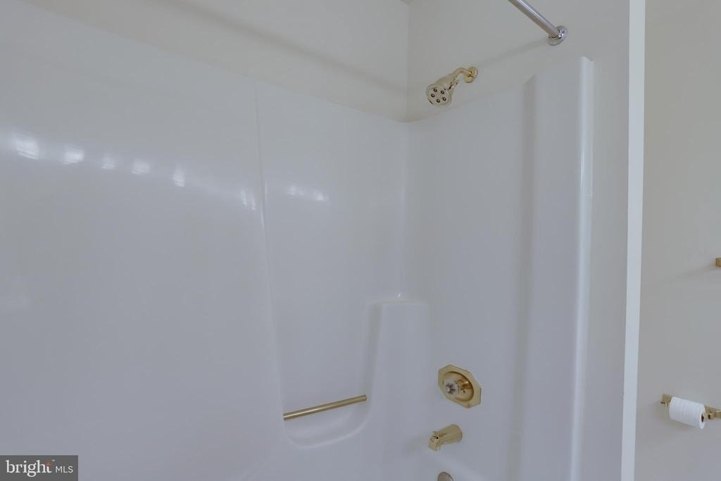 3050 S Glebe Road - Photo 39