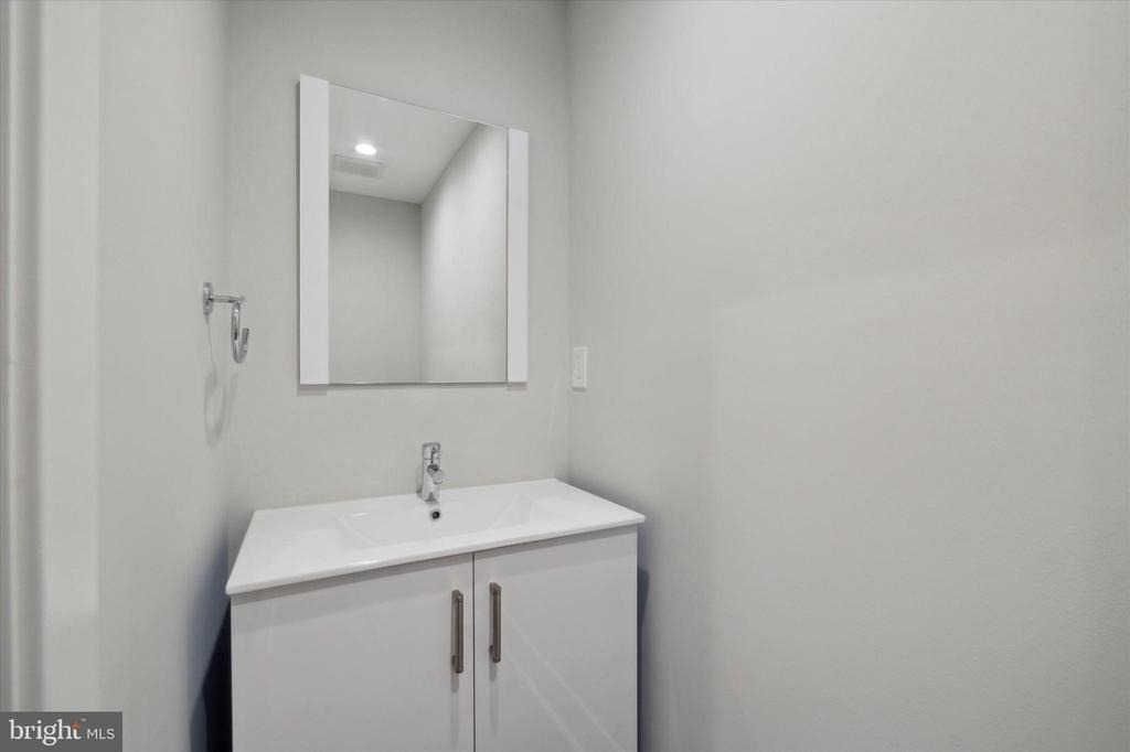 1405 Frankford Avenue - Photo 5