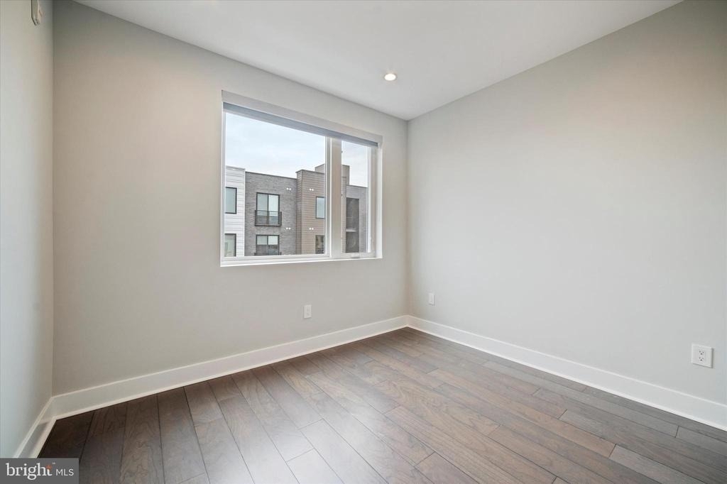 1405 Frankford Avenue - Photo 12