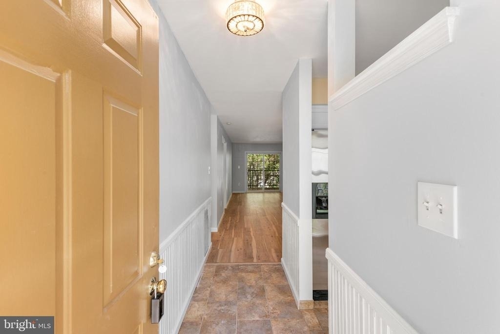 192 Valley Stream Lane - Photo 2