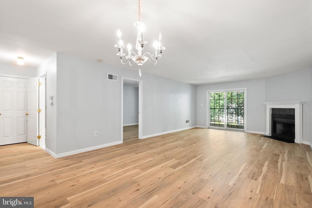192 Valley Stream Lane - Photo 7
