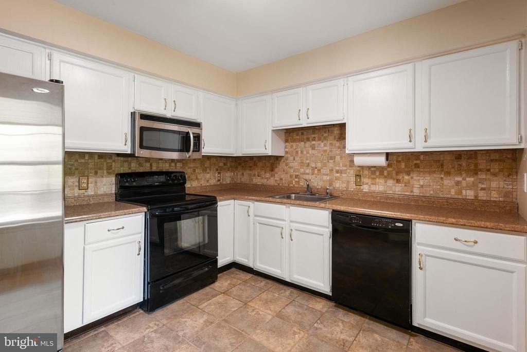 192 Valley Stream Lane - Photo 4