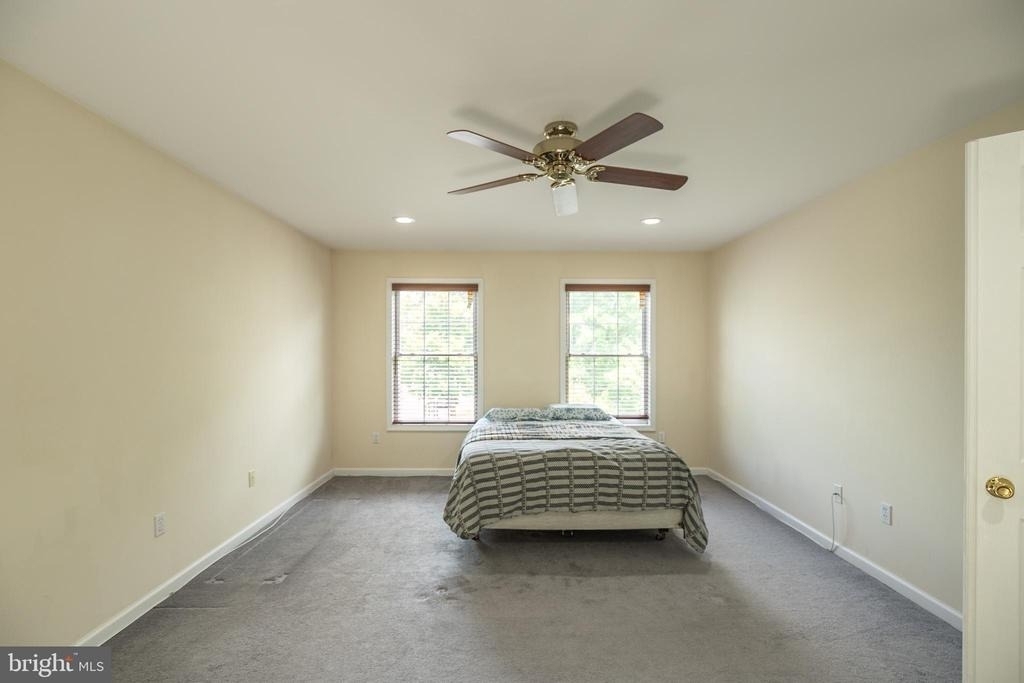 29 Vocisano Court - Photo 39