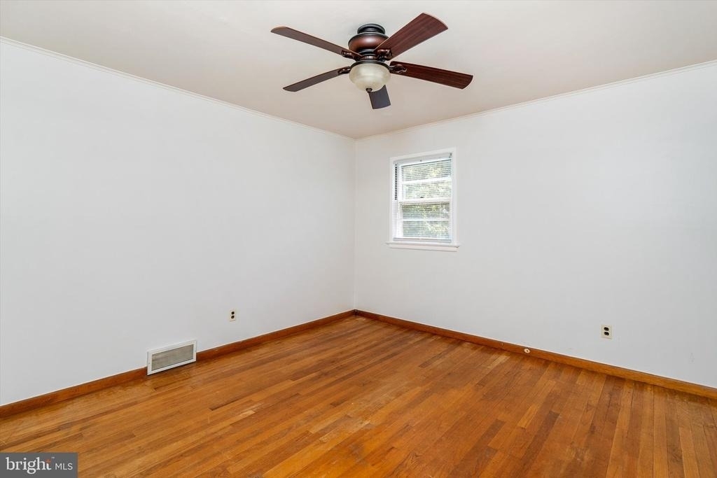 4 Pierson Place - Photo 10