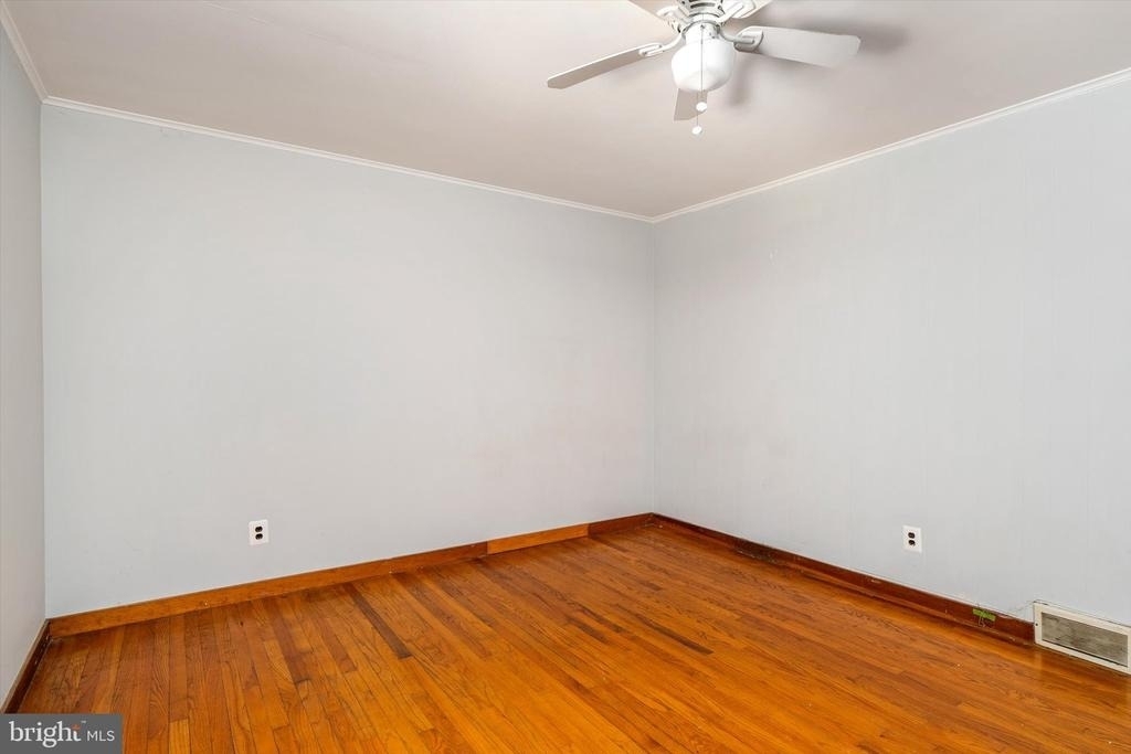 4 Pierson Place - Photo 11