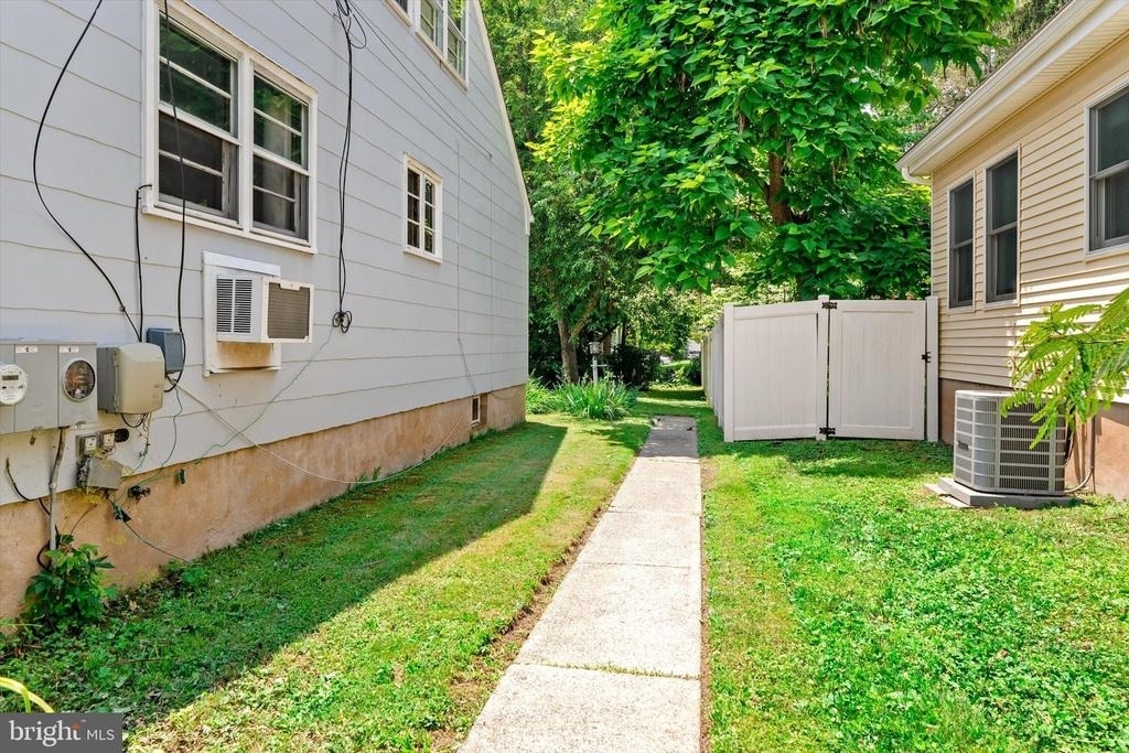 4 Pierson Place - Photo 18