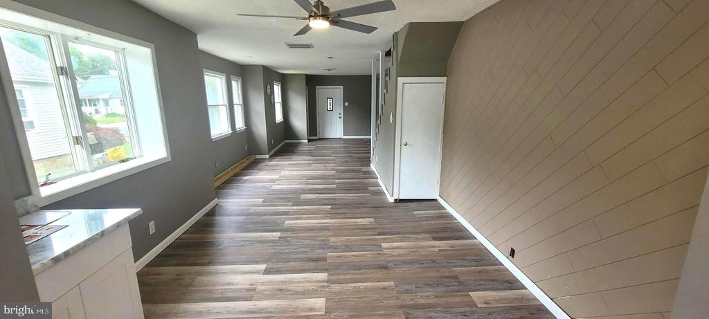 516 Summit Avenue - Photo 3