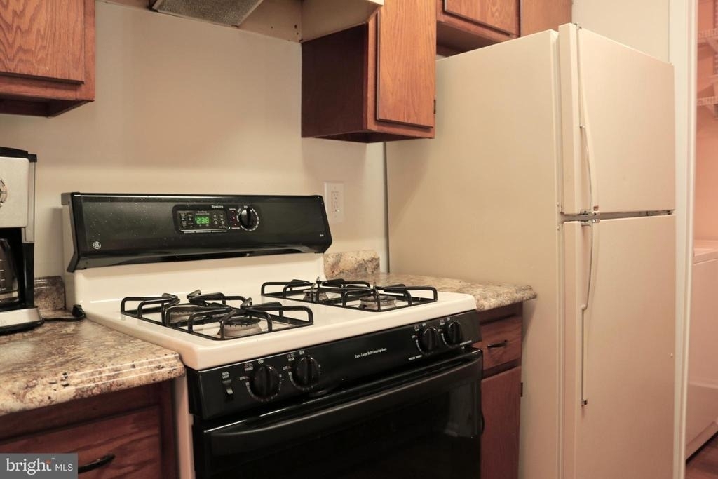 1301 Woodhollow Drive - Photo 8