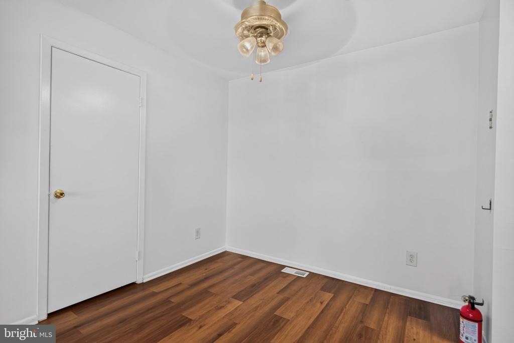 1301 Woodhollow Drive - Photo 8