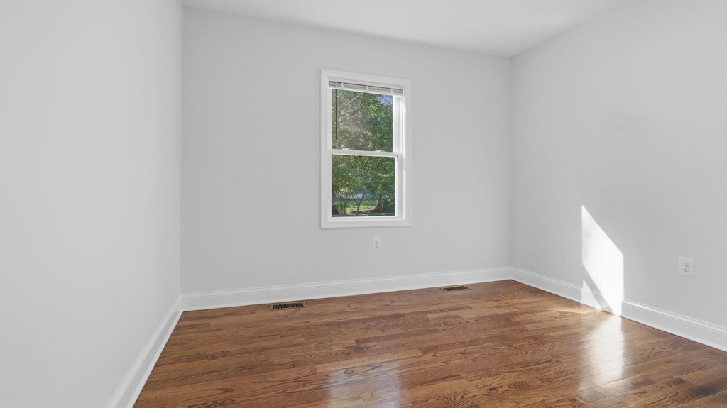 5633 Jamestown Road - Photo 20