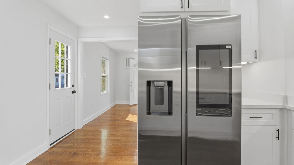 5633 Jamestown Road - Photo 8