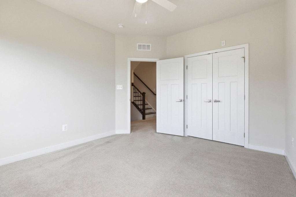 5714 Richmanor Terrace - Photo 22