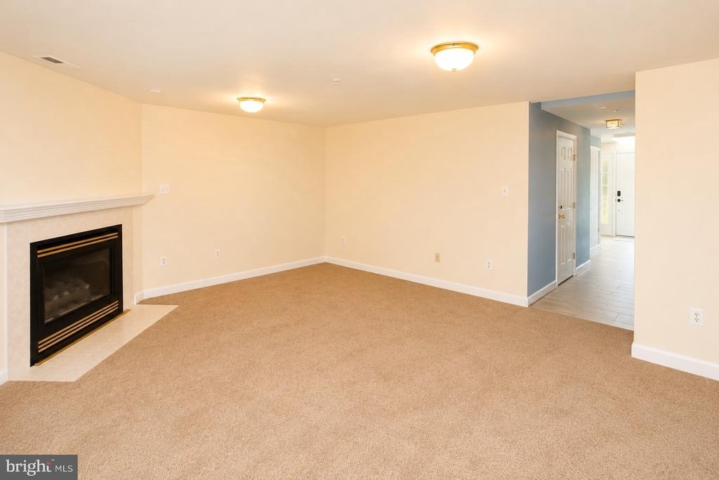 2218 Mears Lane - Photo 5