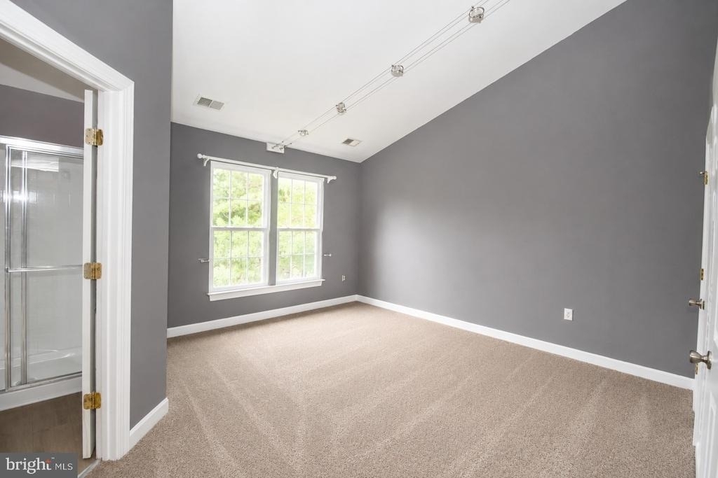 2218 Mears Lane - Photo 10