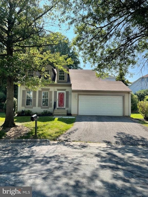 13928 Mustang Hill Lane - Photo 0