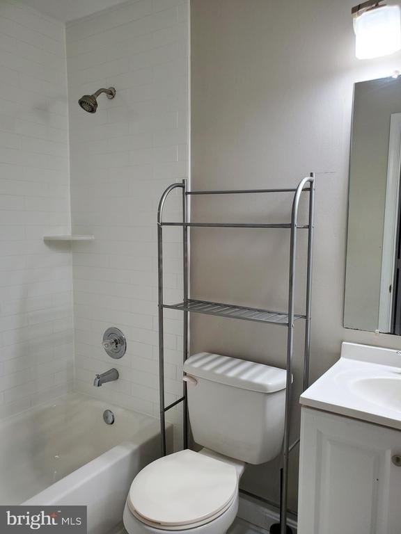13928 Mustang Hill Lane - Photo 19