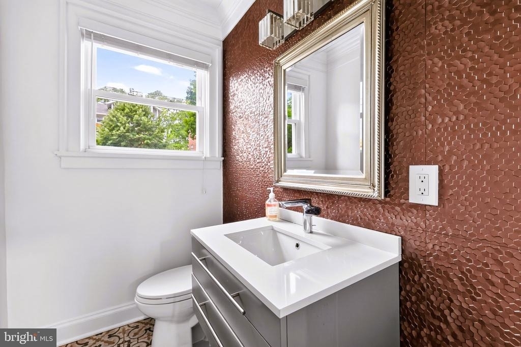 9901 Belhaven Road - Photo 21