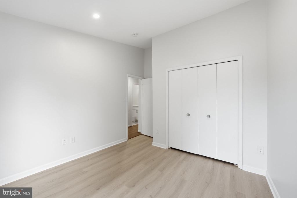 1603 Ingram Terrace - Photo 19