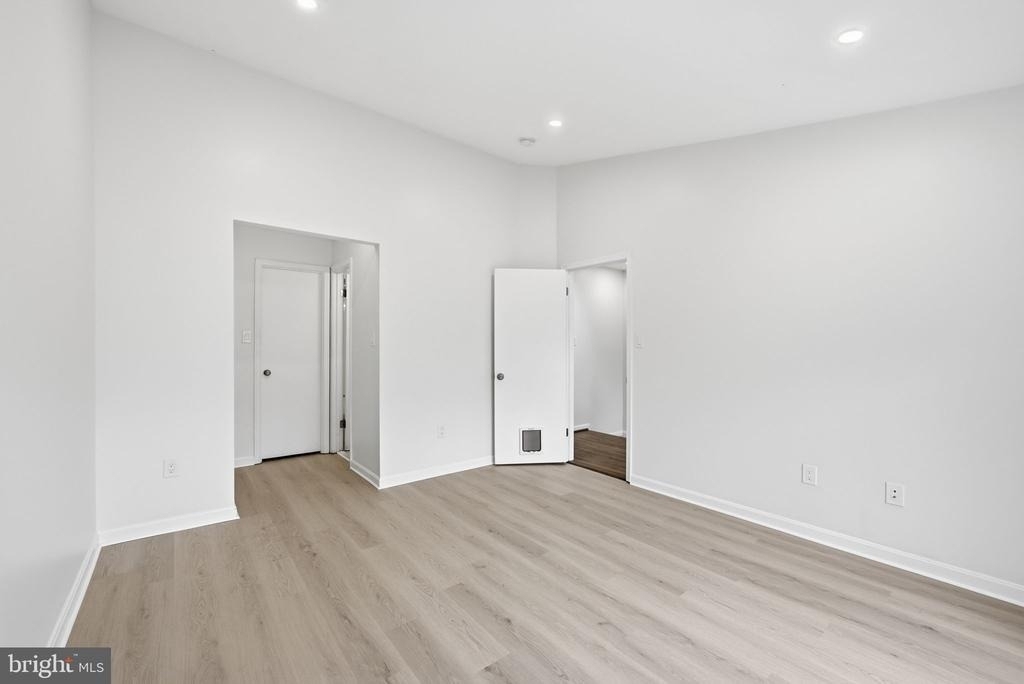 1603 Ingram Terrace - Photo 12