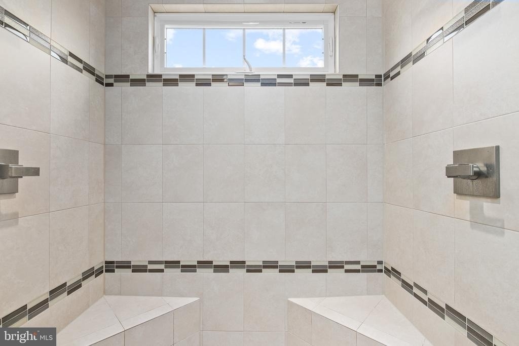 6012 Charles Crossing - Photo 17