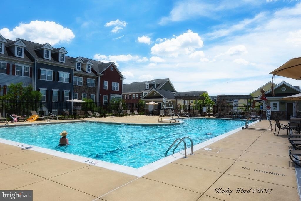 6012 Charles Crossing - Photo 33