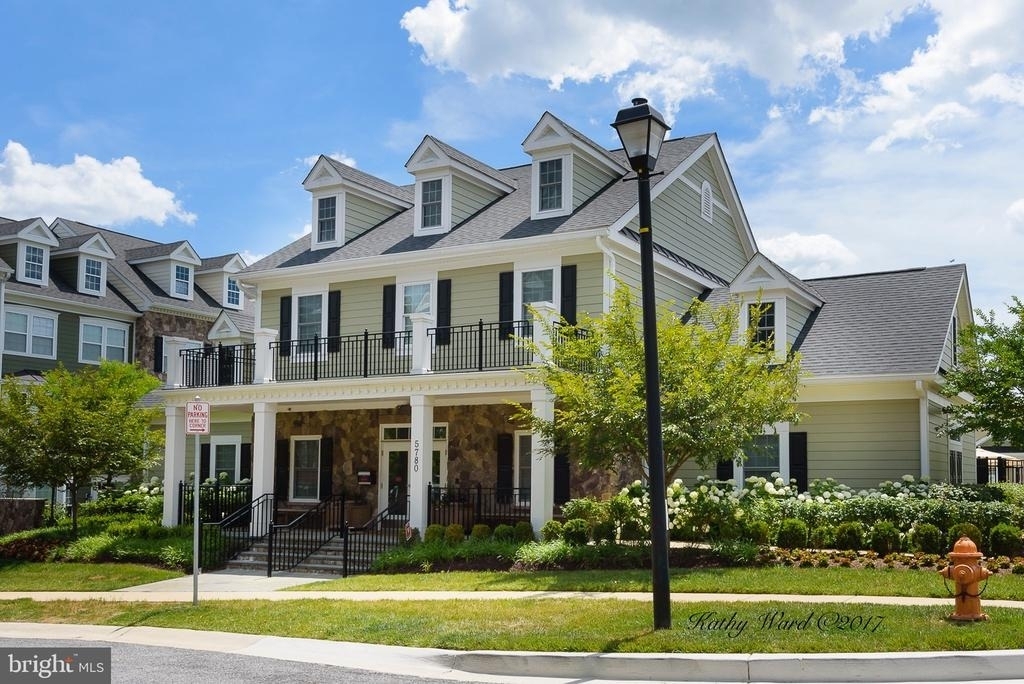 6012 Charles Crossing - Photo 32