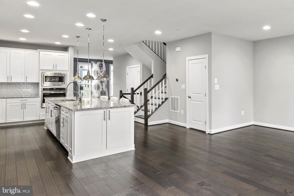 6012 Charles Crossing - Photo 3