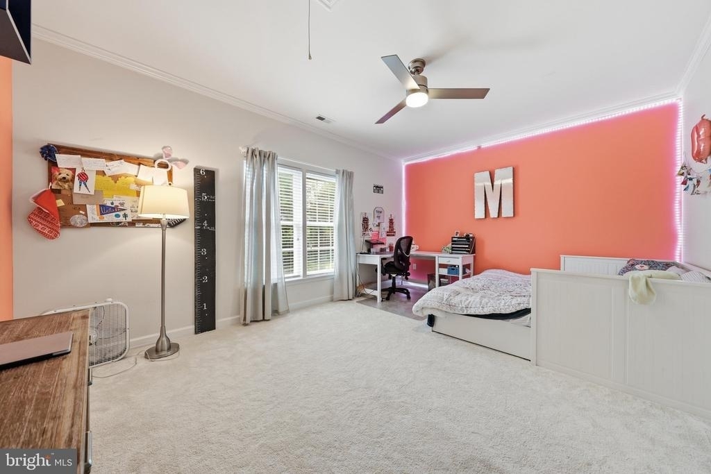3852 Glasgow Way - Photo 28