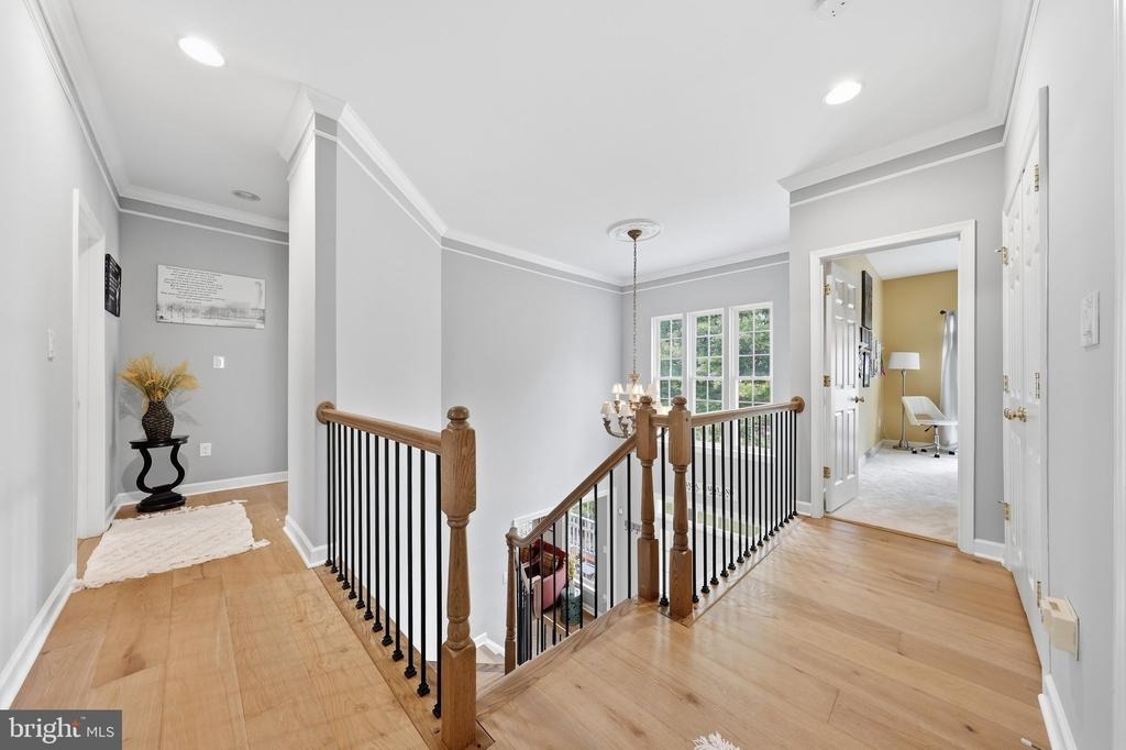 3852 Glasgow Way - Photo 19