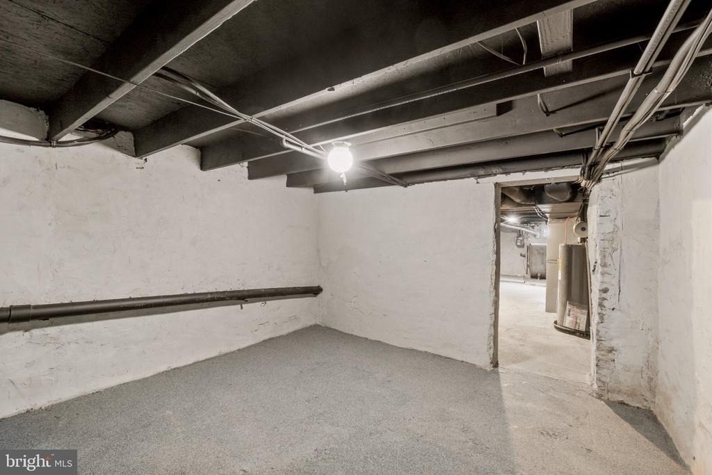 829 W Barre Street - Photo 27