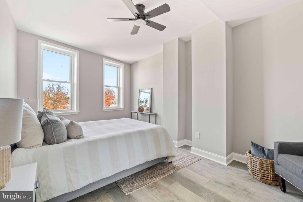 829 W Barre Street - Photo 19