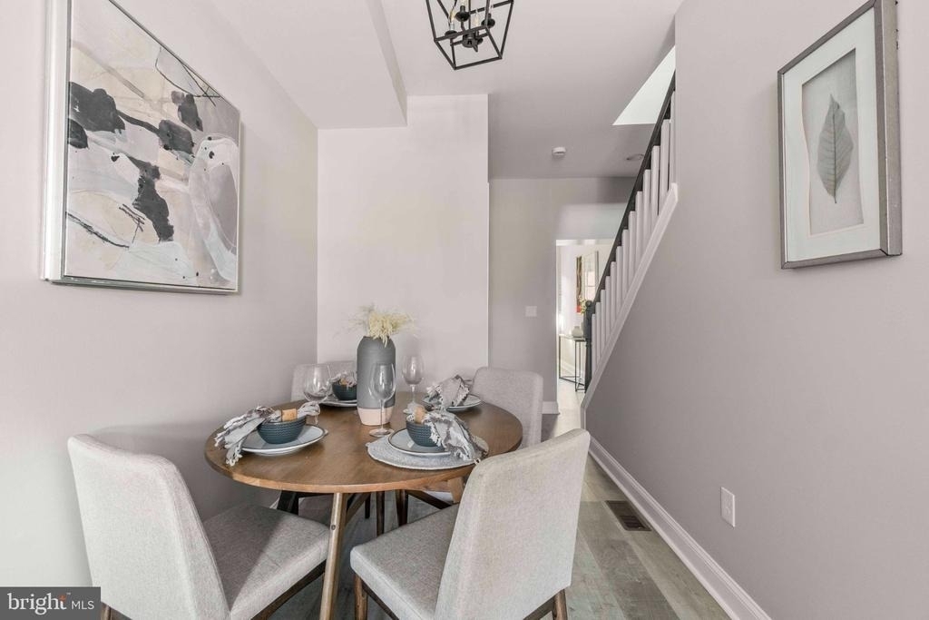 829 W Barre Street - Photo 7