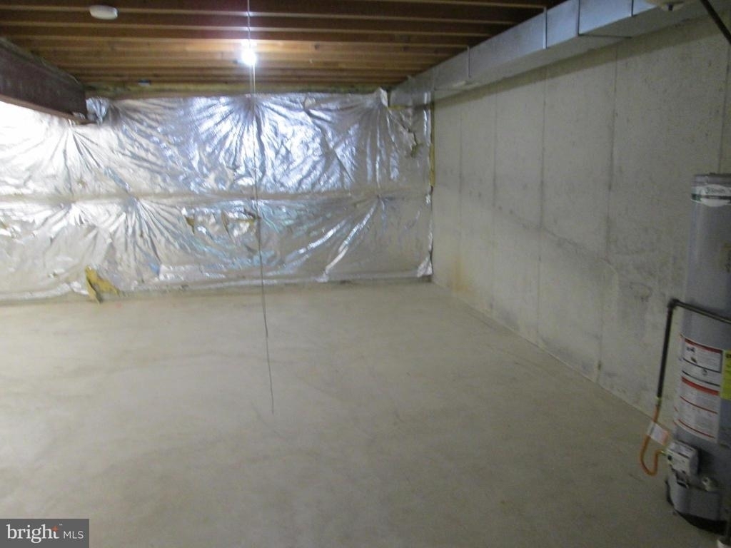 1300 Treasure Dr. - Photo 31