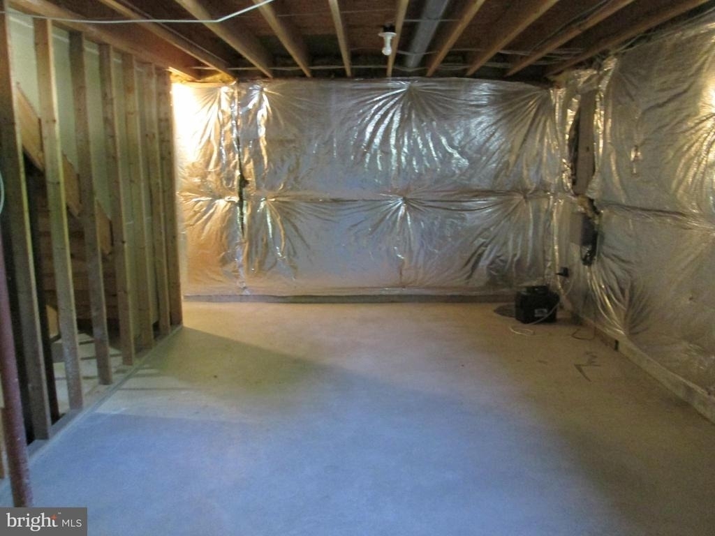 1300 Treasure Dr. - Photo 30