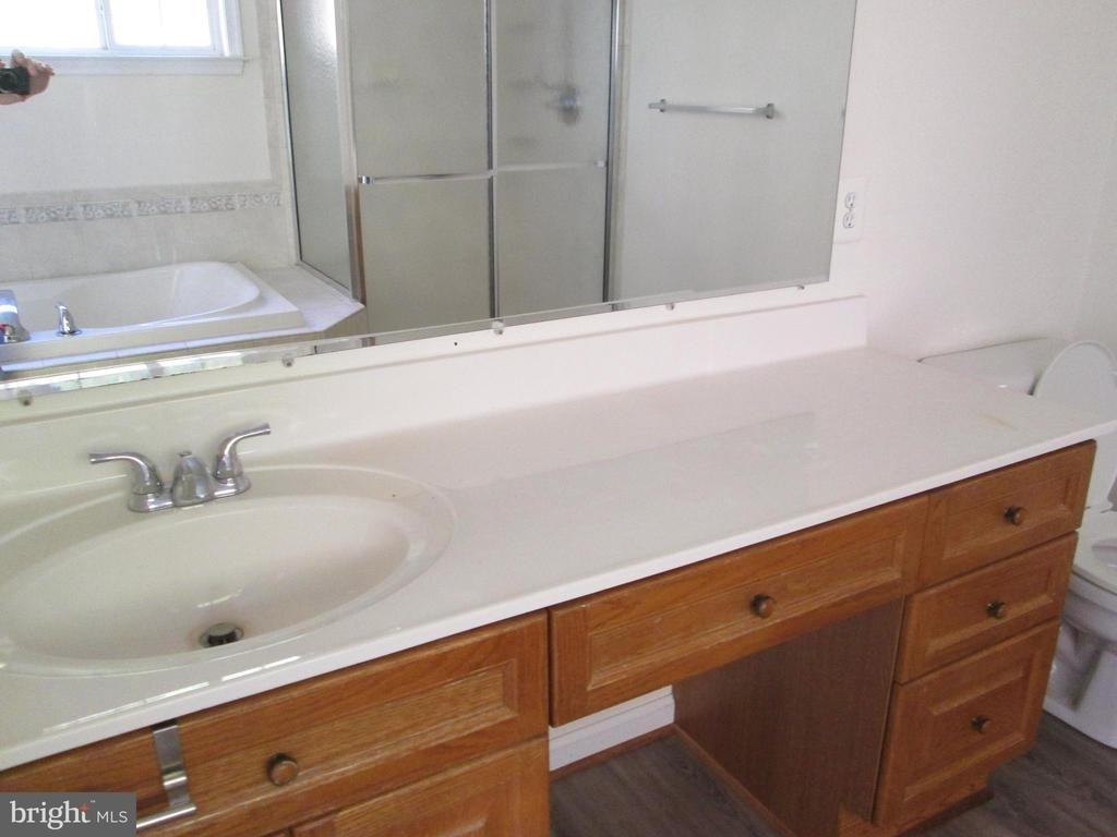 1300 Treasure Dr. - Photo 13