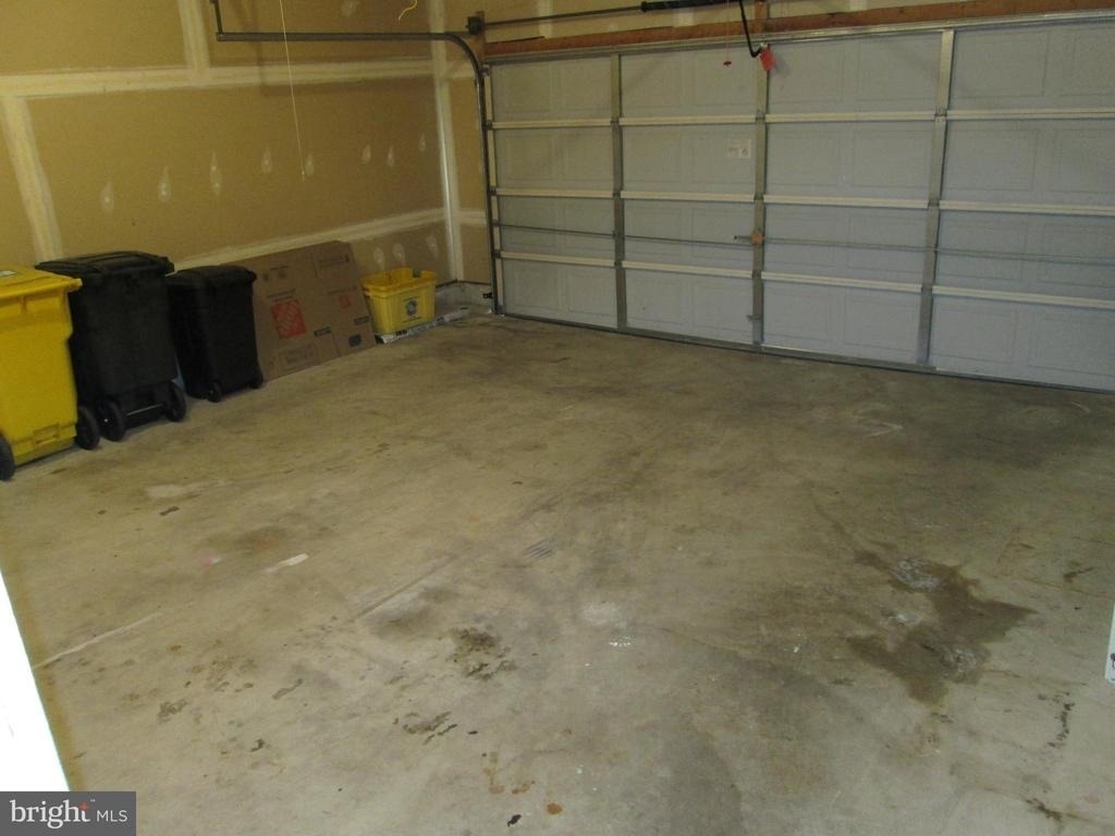 1300 Treasure Dr. - Photo 32
