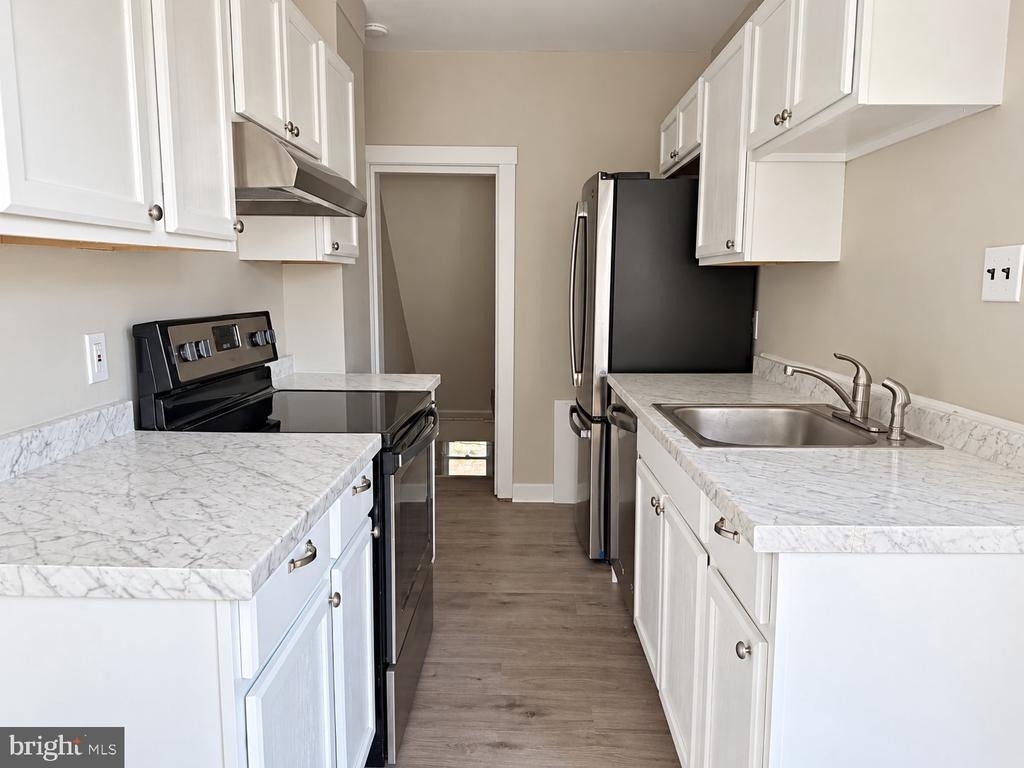 1718 14th Street - Photo 8