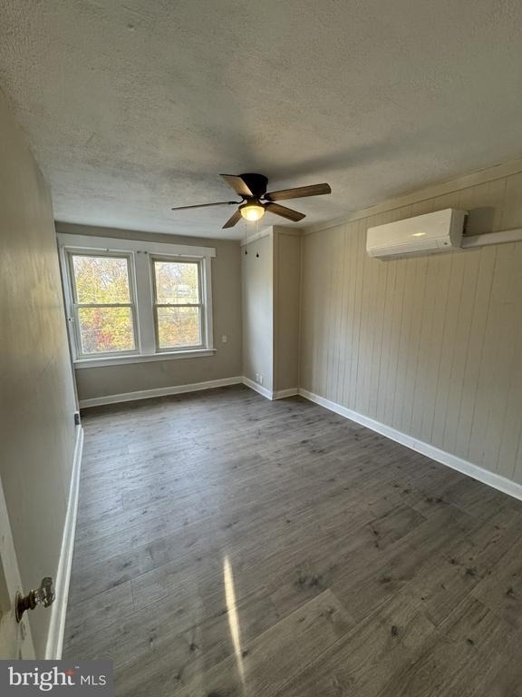 1718 14th Street - Photo 12