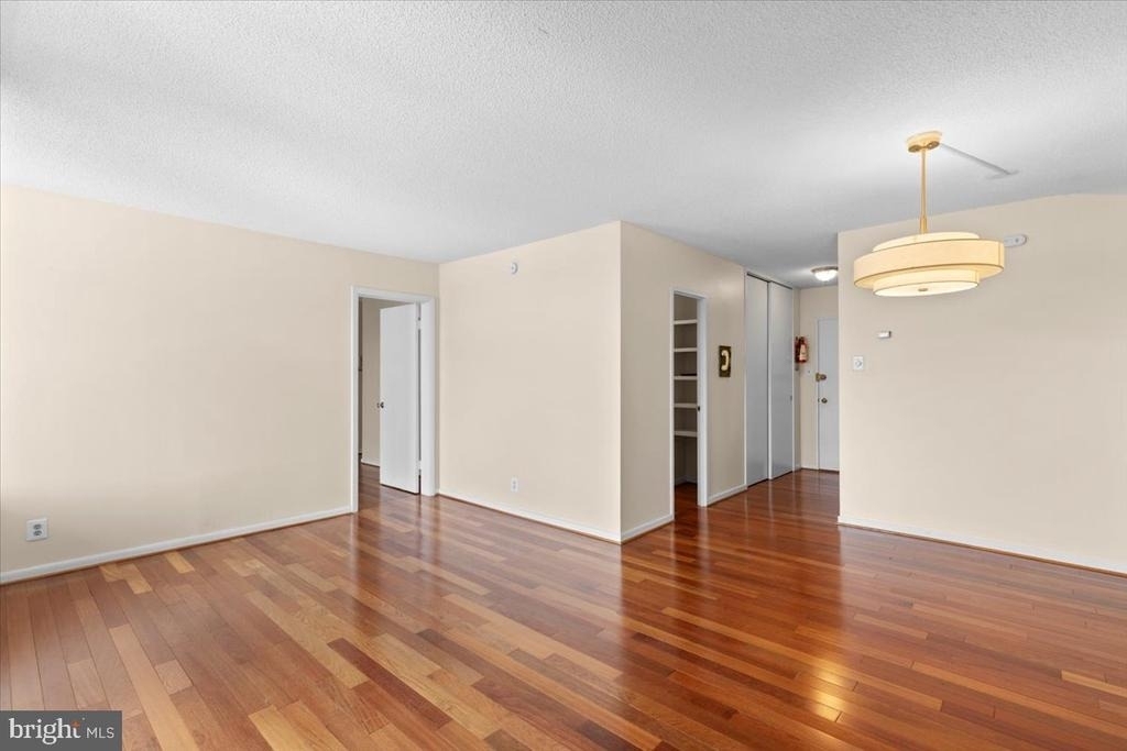 1250 4th Street Sw - Photo 5