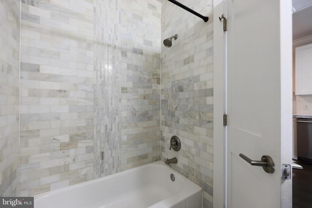 1100 Holbrook Terrace Ne - Photo 15