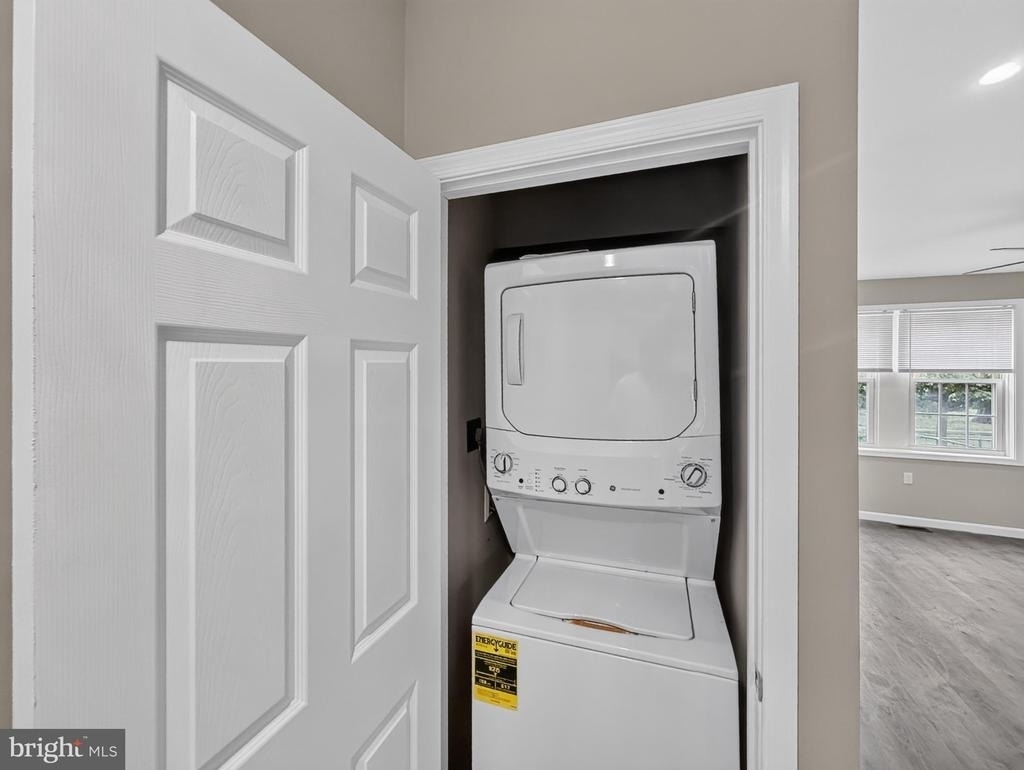 208 21st Street Ne - Photo 16