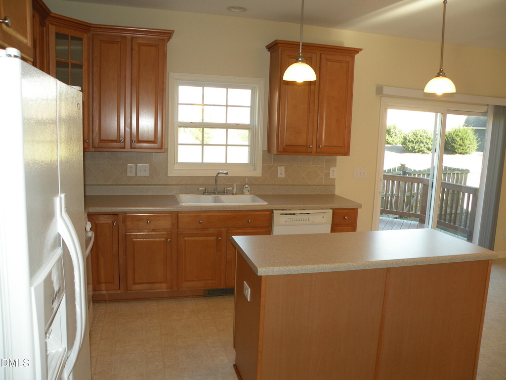 107 Baccalaureate Boulevard - Photo 4