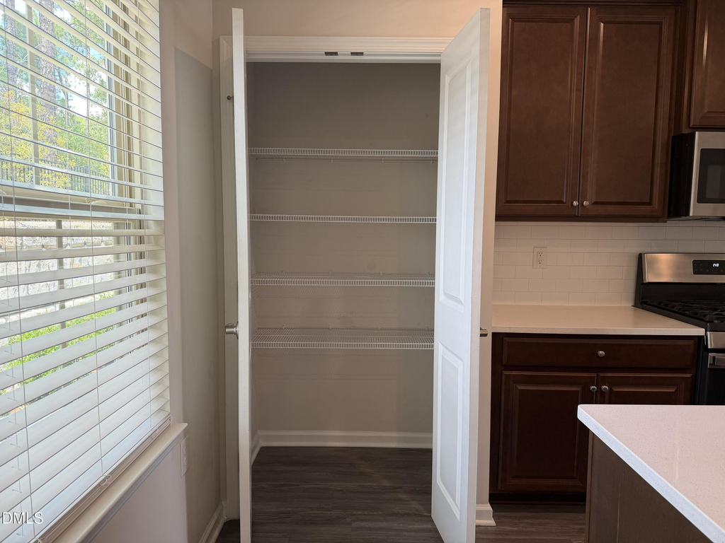 946 Channing Park Circle - Photo 4