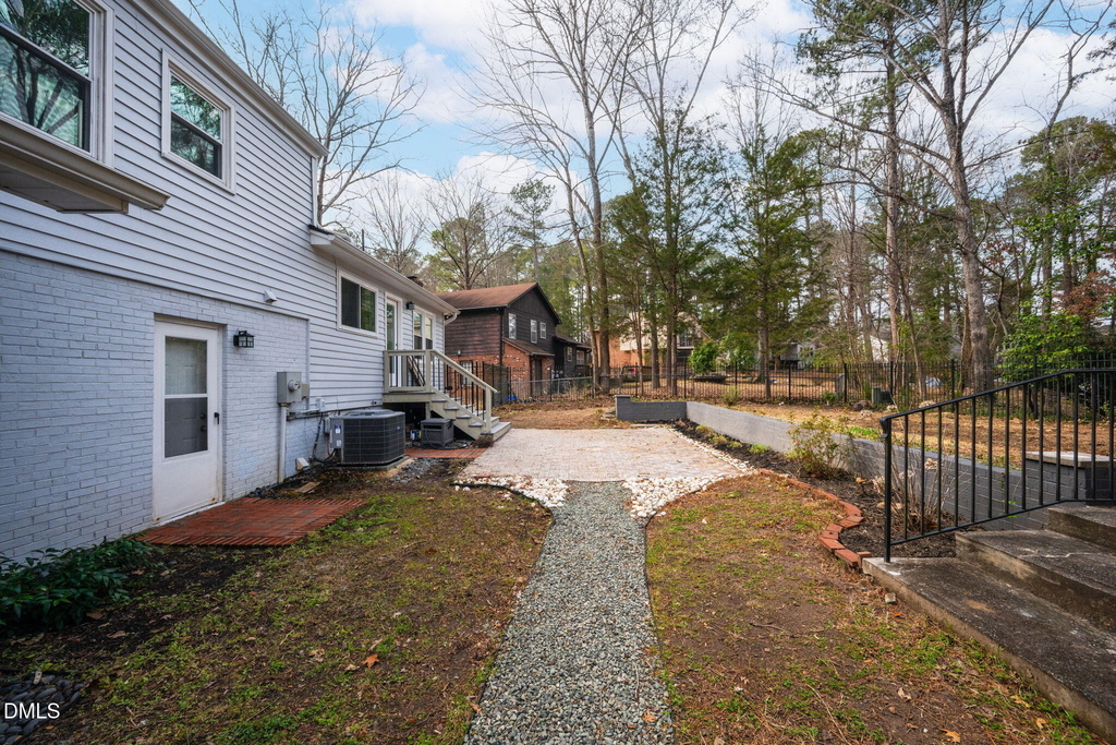 1112 Stonehedge Avenue - Photo 38
