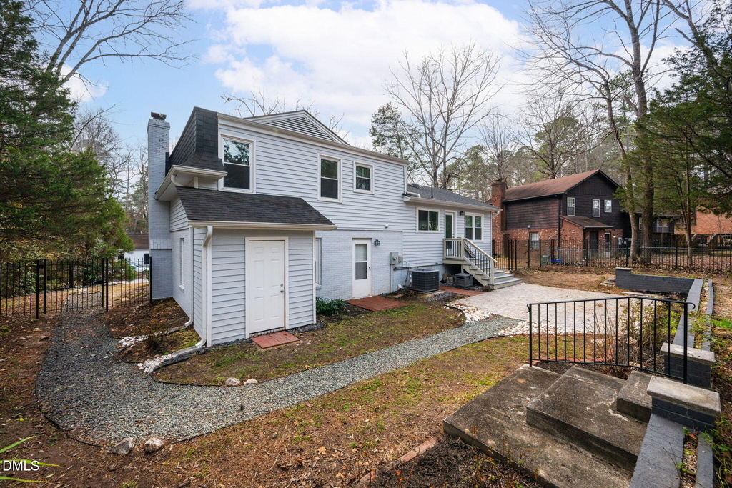 1112 Stonehedge Avenue - Photo 39