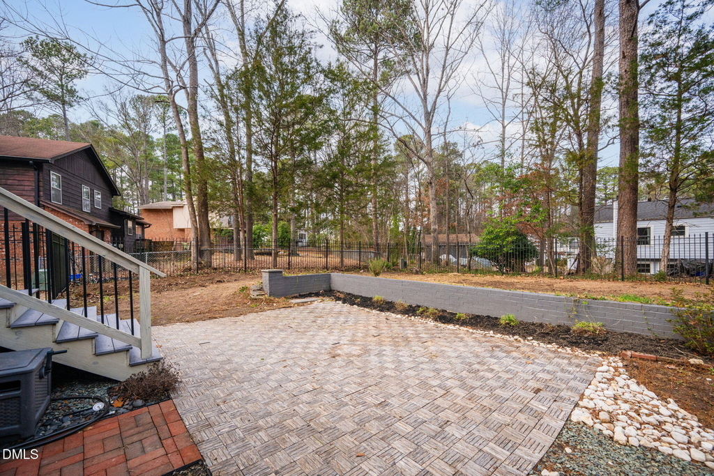 1112 Stonehedge Avenue - Photo 42