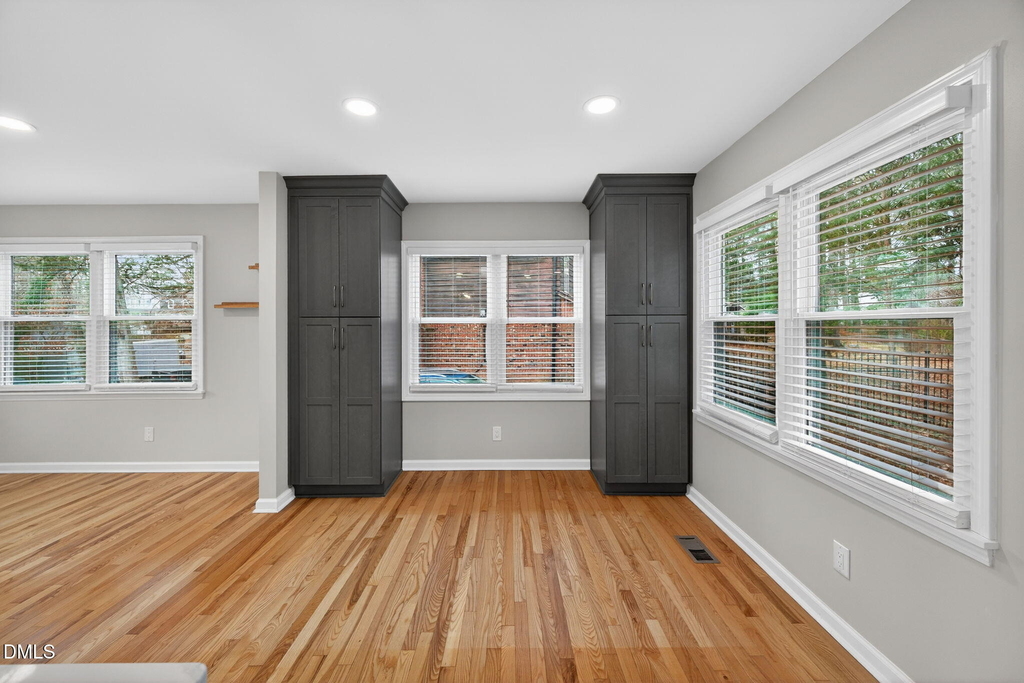 1112 Stonehedge Avenue - Photo 11